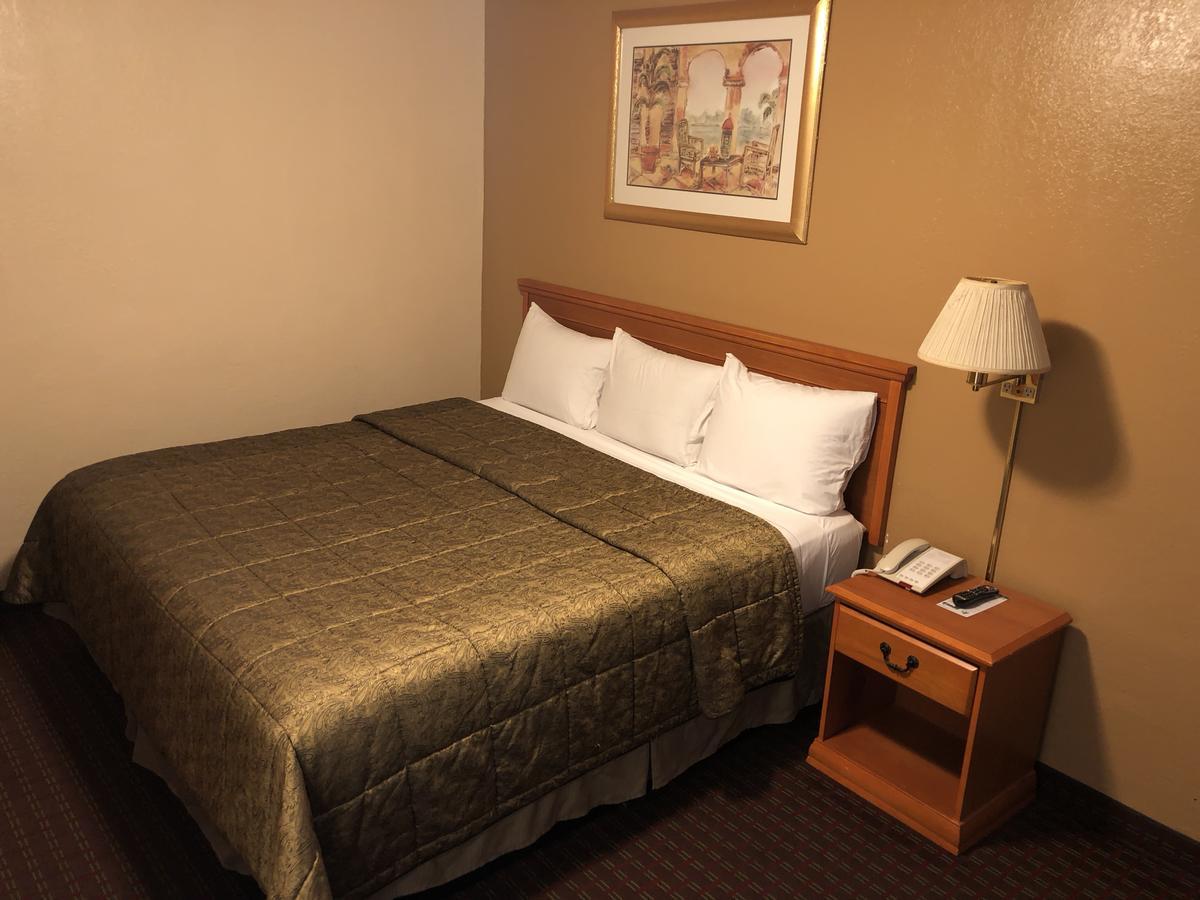 Deluxe Inn Lawton Exteriér fotografie